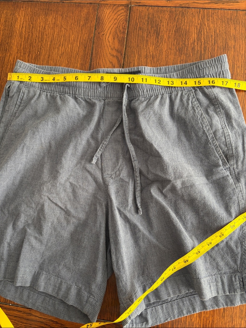 Abercrombie & Fitch Blue Houndstooth Stretch Shorts - Picture 4 of 6
